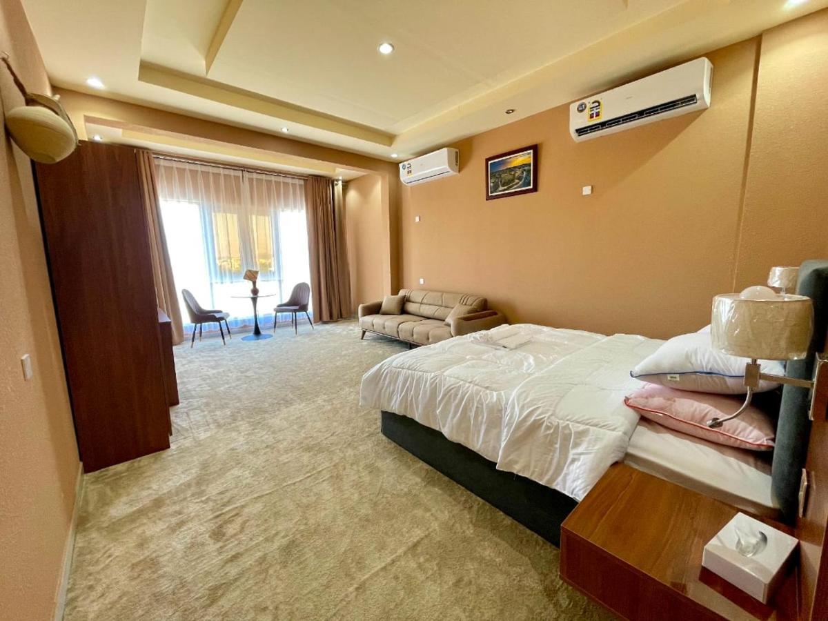 Dahreez Motel Бахла Экстерьер фото