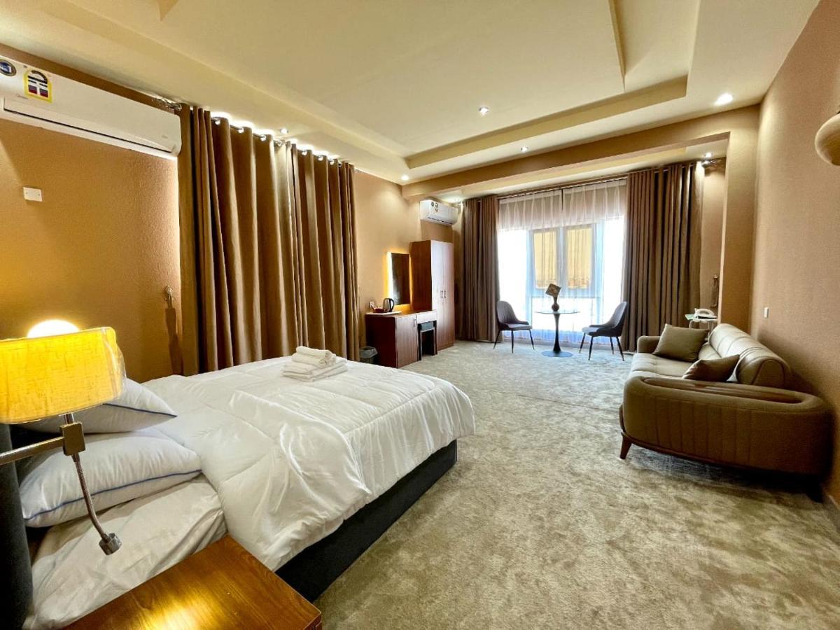 Dahreez Motel Бахла Экстерьер фото