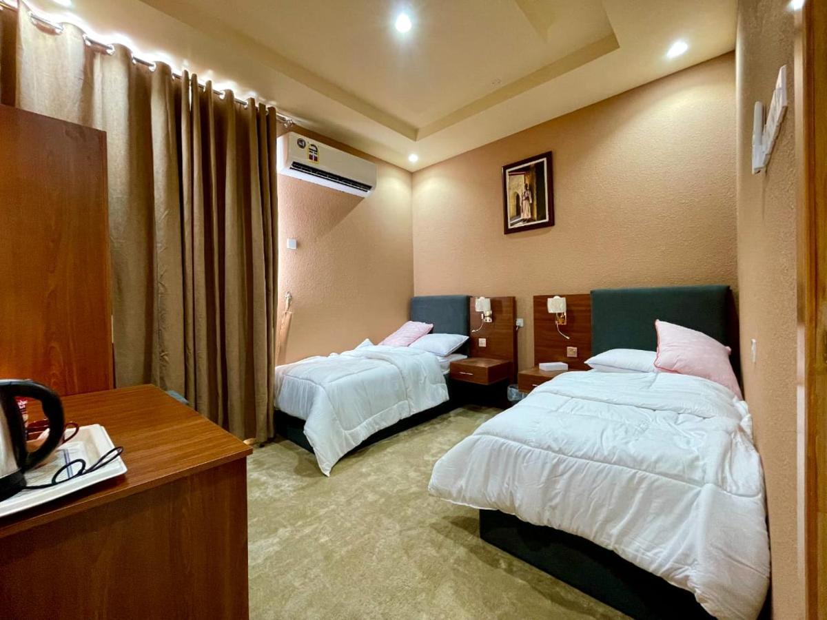 Dahreez Motel Бахла Экстерьер фото