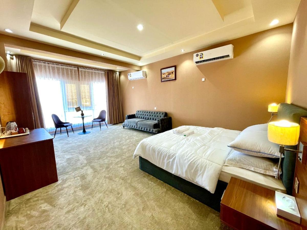 Dahreez Motel Бахла Экстерьер фото